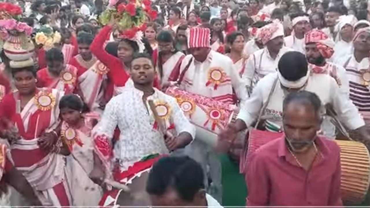 2 2 1 तीसरा पक्ष