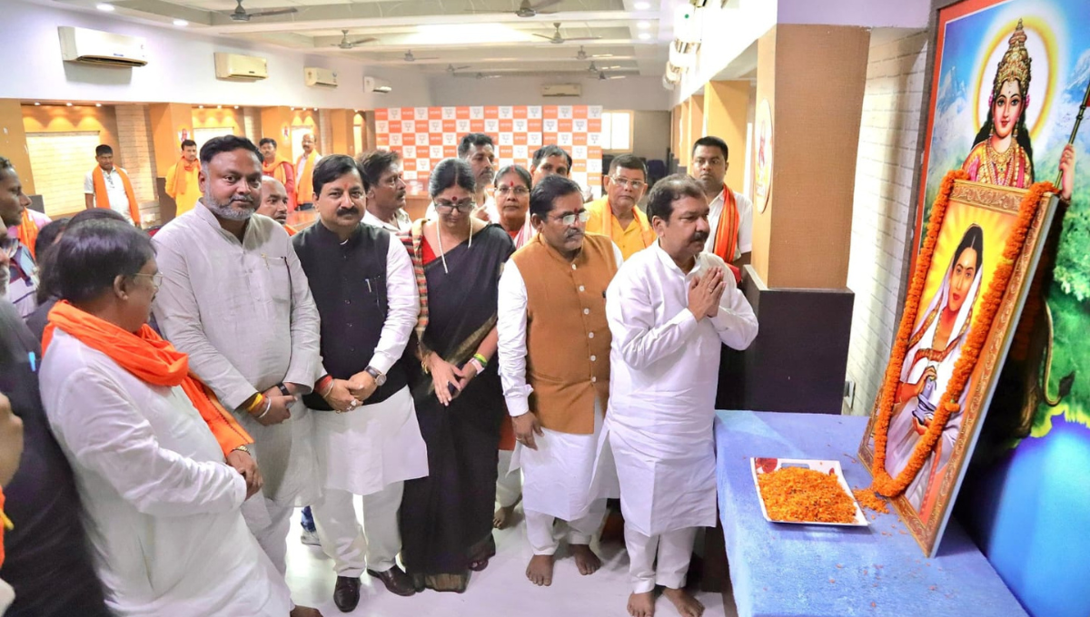 रानी अहिल्याबाई होल्कर जयंती: पटना में भाजपा ने किया भव्य आयोजन