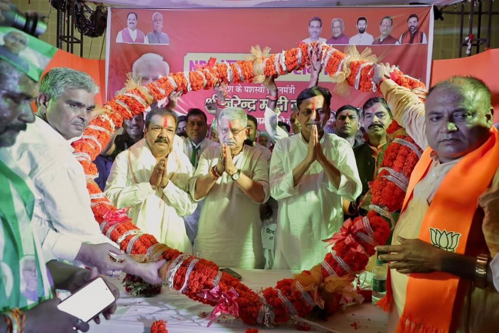 WhatsApp Image 2025 05 26 at 5.43.38 PM तीसरा पक्ष