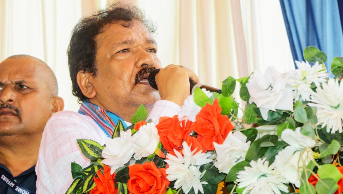 कांग्रेस पर तीखा हमला कांग्रेस पर तीखा हमला
