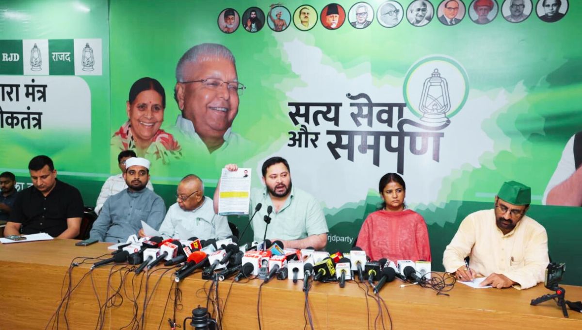 महागठबंधन की बढ़ती लोकप्रियता से सरकार घबराया