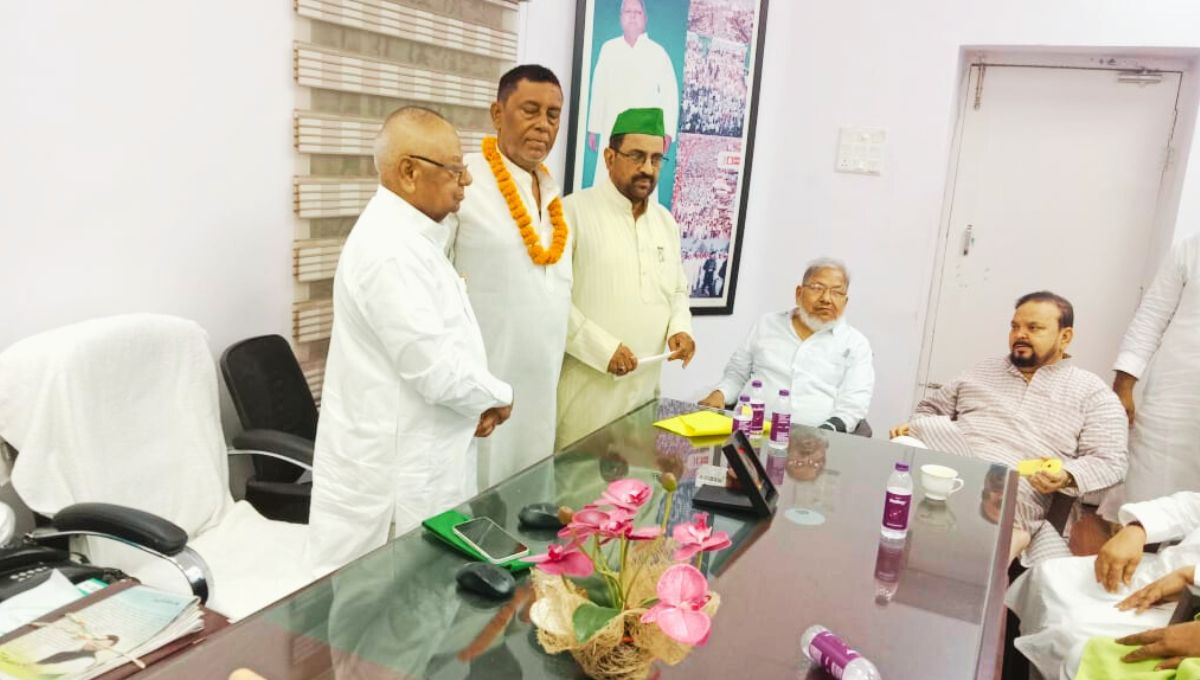 आप और हम पार्टी का राजद में विलय