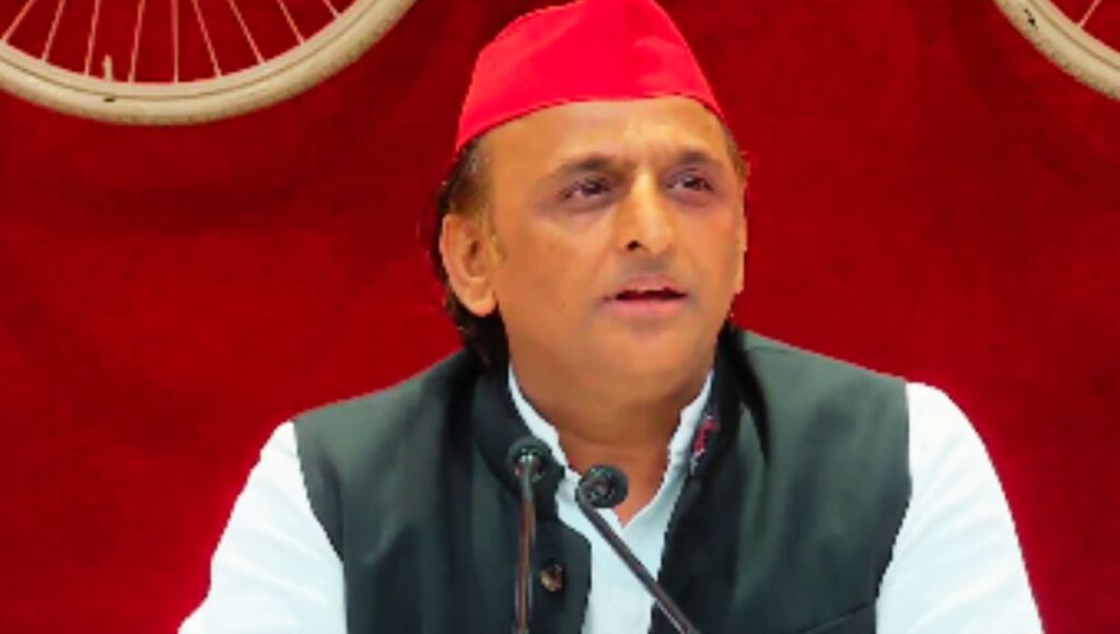 उत्तर प्रदेश में बिजली-पानी संकट पर सियासी संग्राम!