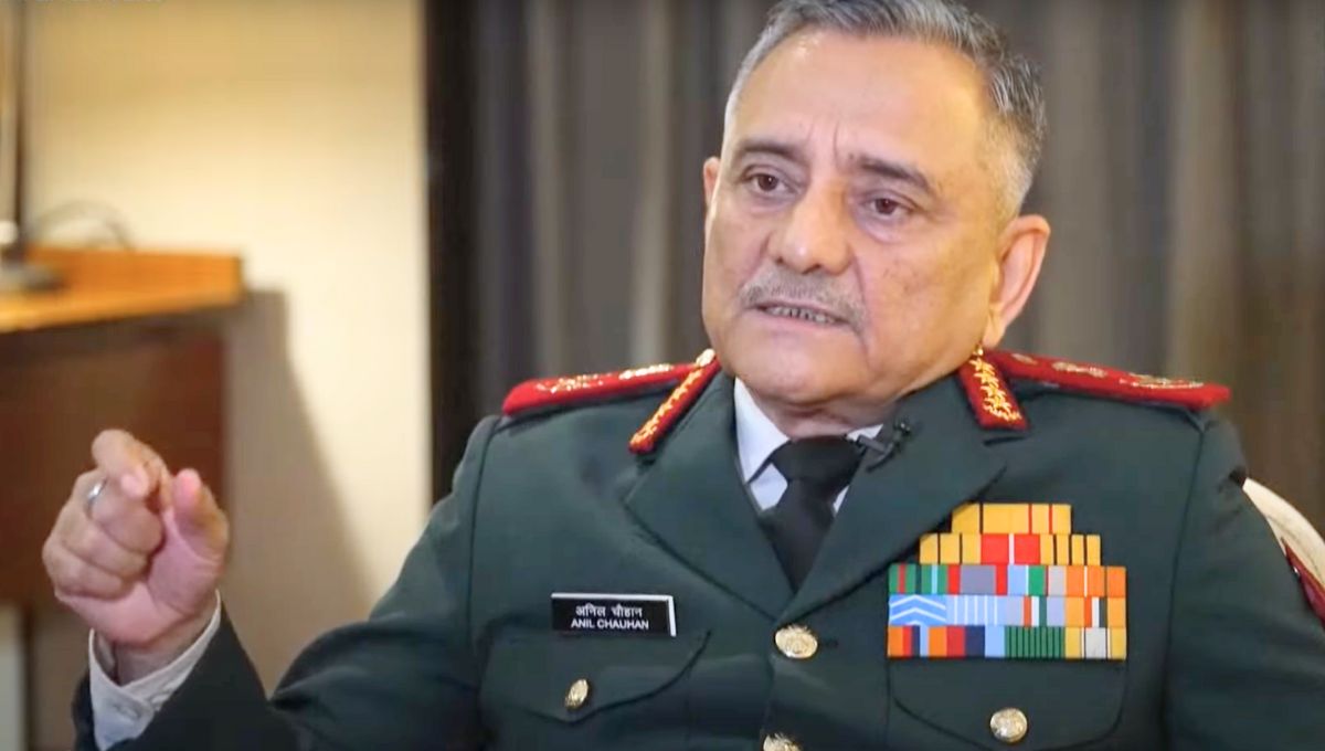 जनरल अनिल चौहान का सिंगापुर में बयान: क्यों उठ रहे हैं सवाल?