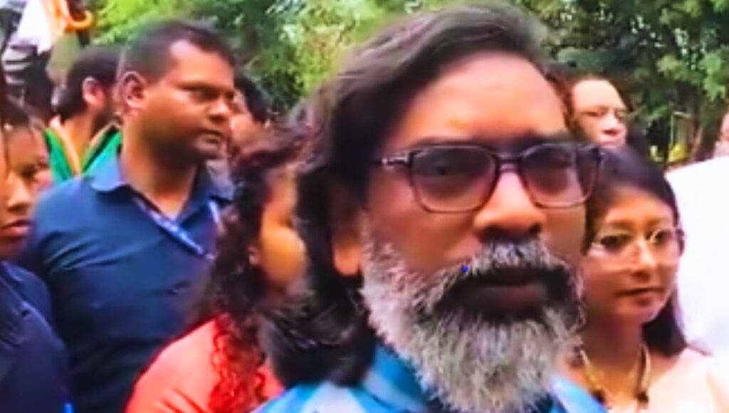 भगवान बिरसा मुंडा को सीएम हेमंत सोरेन ने दी श्रद्धांजलि