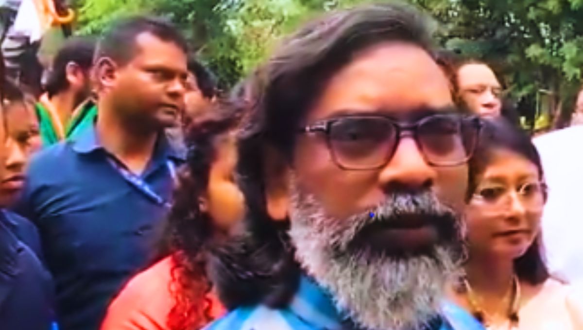 भगवान बिरसा मुंडा को सीएम हेमंत सोरेन ने दी श्रद्धांजलि