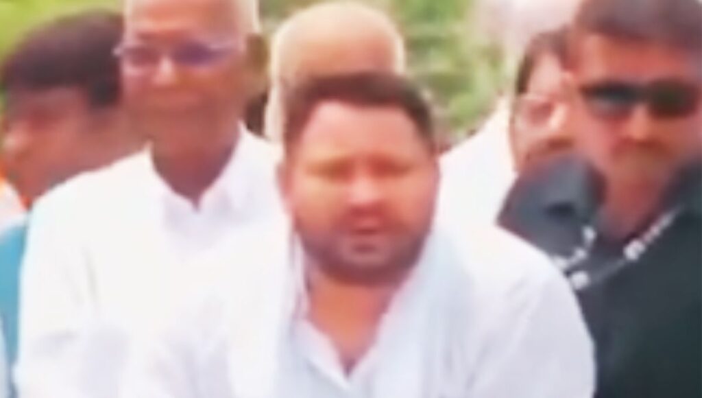 तेजस्वी यादव का बयान: बिहार के लोकतंत्र को अपवित्र नहीं होने देंगे