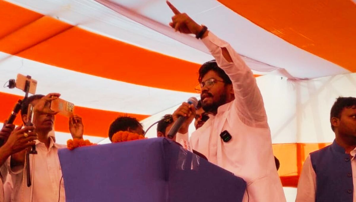 आंदोलन का नारा: "जो ज़मीन सरकारी है, वो ज़मीन हमारी है" आंदोलन का नारा: "जो ज़मीन सरकारी है, वो ज़मीन हमारी है"