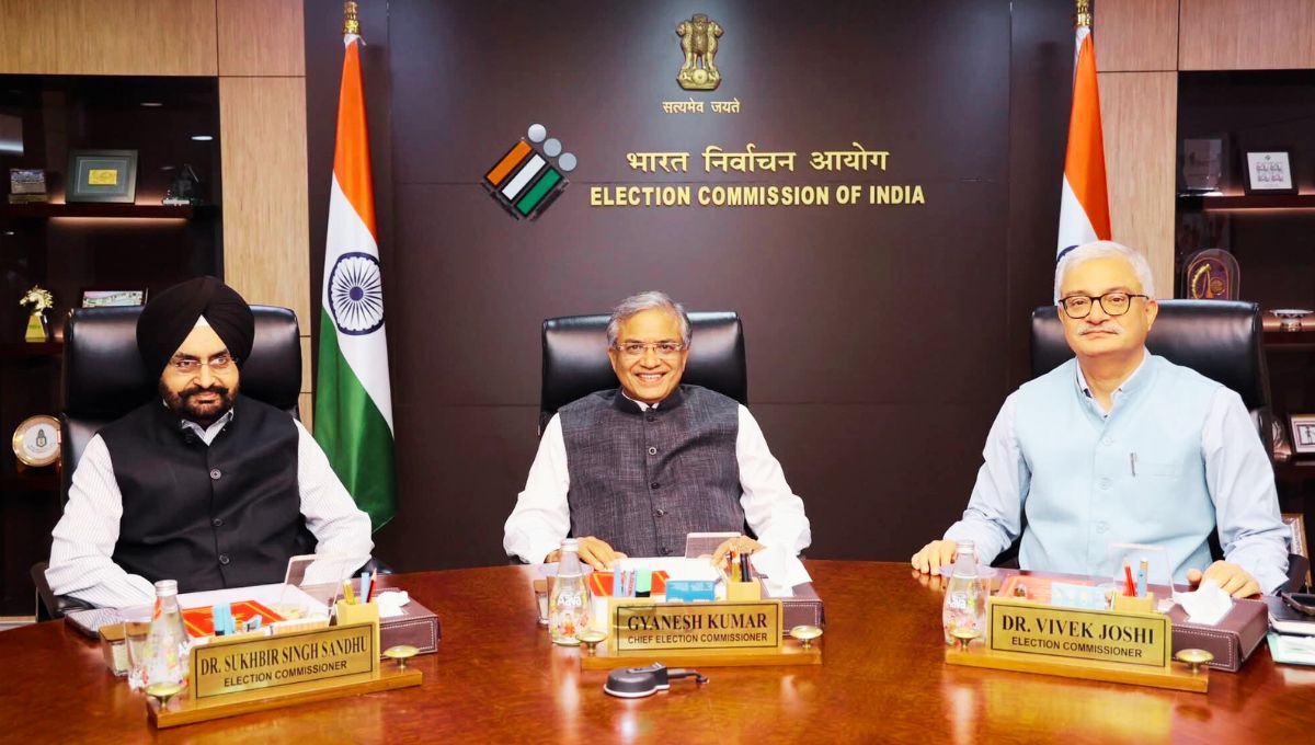होम तीसरा पक्ष भाकपा (माले) ने चुनाव आयोग से की SIR प्रक्रिया रद्द करने की मांग