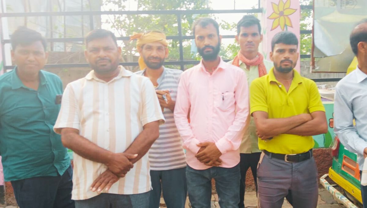 बिहार में वोट कटौती का नया विवाद: अरवल जिले से 76 हजार नाम हटाने की साजिश? बिहार में वोट कटौती का नया विवाद: अरवल जिले से 76 हजार नाम हटाने की साजिश?