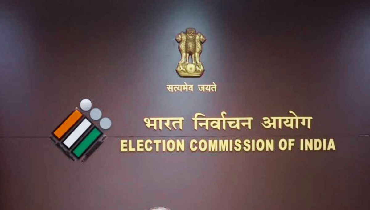 मरे नहीं, जिंदा हैं — फिर भी वोटर लिस्ट से गायब क्यों?