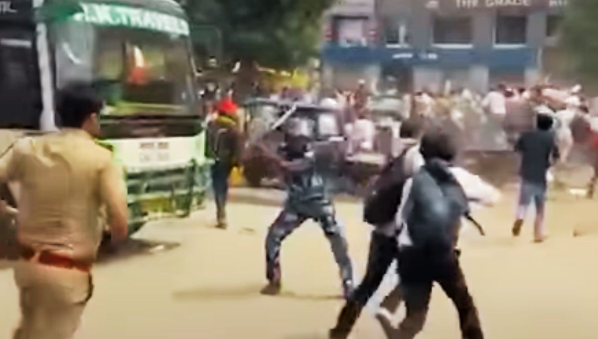 एसटीईटी लटका, लोकतंत्र कुचला – बिहार की सड़कों पर न्याय रो रहा है! एसटीईटी लटका, लोकतंत्र कुचला – बिहार की सड़कों पर न्याय रो रहा है!