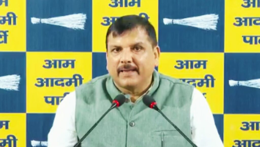 रूसी सस्ते तेल से हुआ मुनाफा कहां गया? AAP के गंभीर आरोपों ने खोली मोदी सरकार की पोल