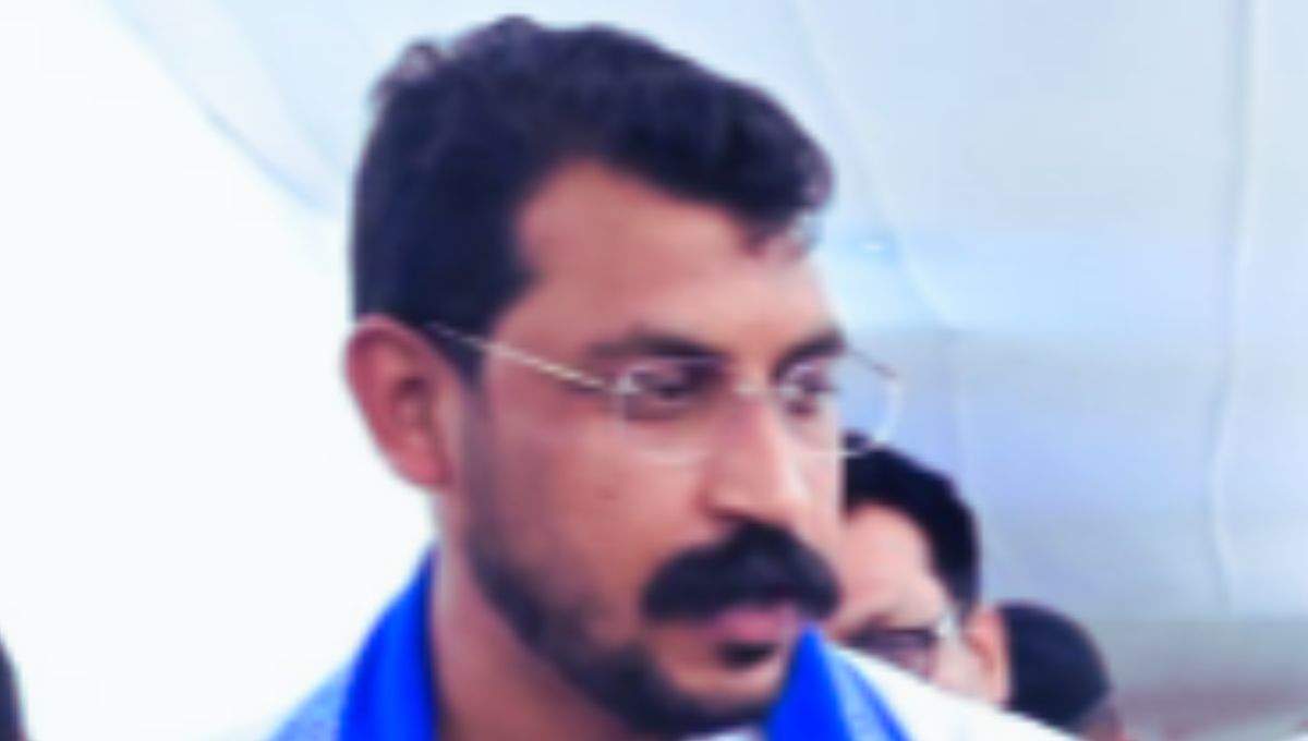 समाज के असली हीरो को याद करते हुए – चंद्रशेखर आज़ाद का ट्वीट वायरल