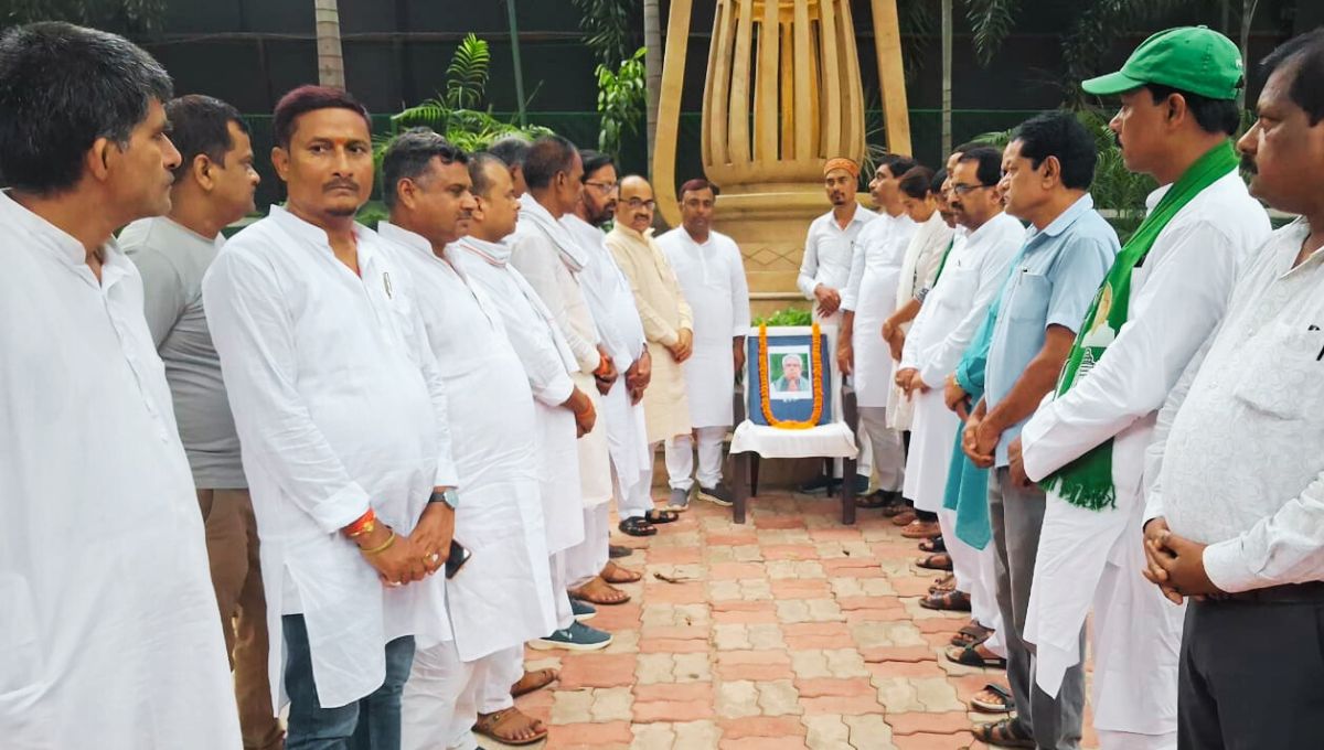 राजद नेता सिपाही लाल महतो के निधन पर पार्टी में शोक की लहर