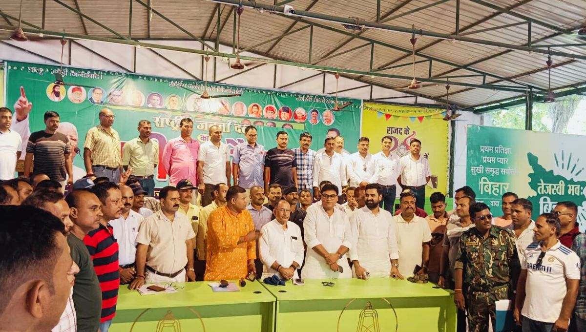 भूतपूर्व सैनिकों ने उठाई न्याय की मांगों की आवाज