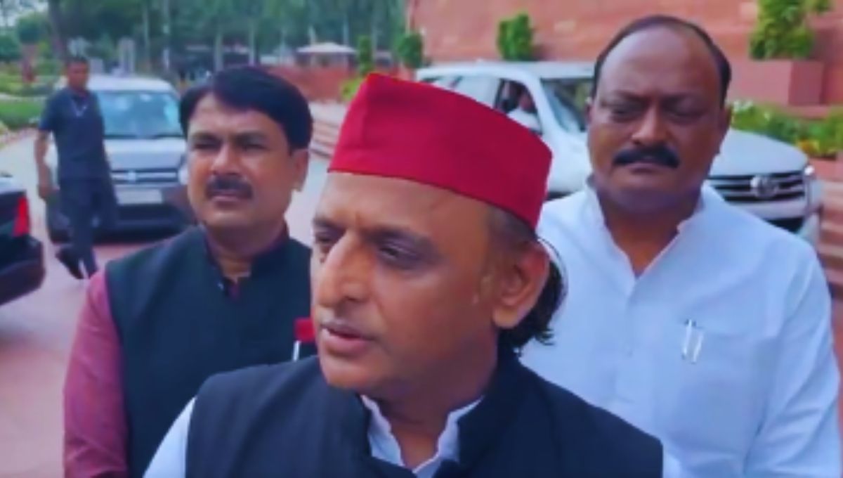 69000 शिक्षक भर्ती: लखनऊ में अभ्यर्थियों का बड़ा विरोध प्रदर्शन