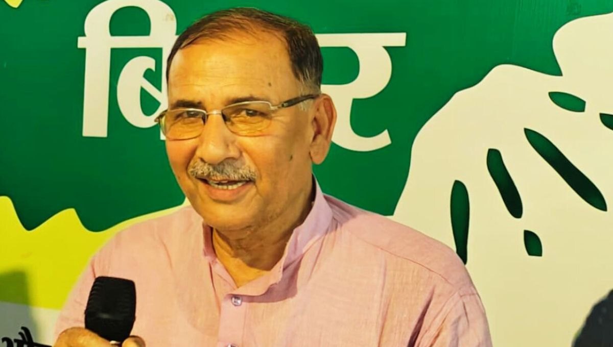 सुप्रीम कोर्ट के आदेश को लेकर चुप क्यों है चुनाव आयोग? राजद ने घेरा