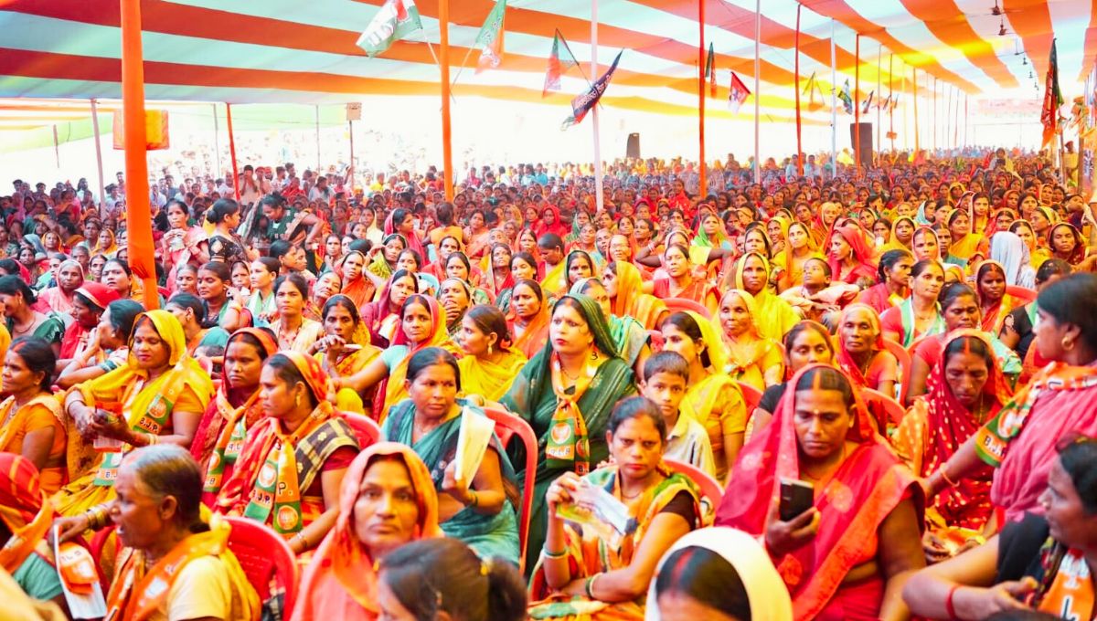 एनडीए कार्यकर्ता सम्मेलन में डॉ. दिलीप जायसवाल ने दी जीत की राह