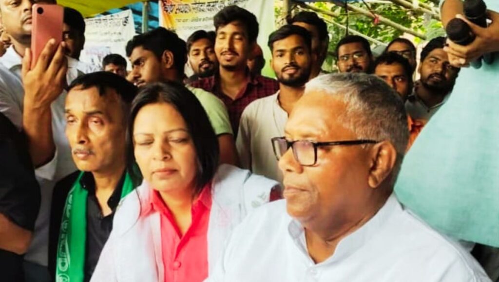 होम तीसरा पक्ष विशेष सर्वेक्षण संविदाकर्मियों की मांगें जायज :राजद