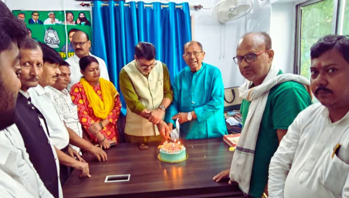 पूर्व राष्ट्रपति डॉ. सर्वपल्ली राधाकृष्णन की जयंती पर राजद शिक्षक प्रकोष्ठ ने मनाया शिक्षक दिवस