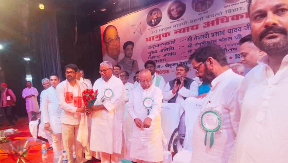 नीतीश सरकार पर साधा निशाना नीतीश सरकार पर साधा निशाना