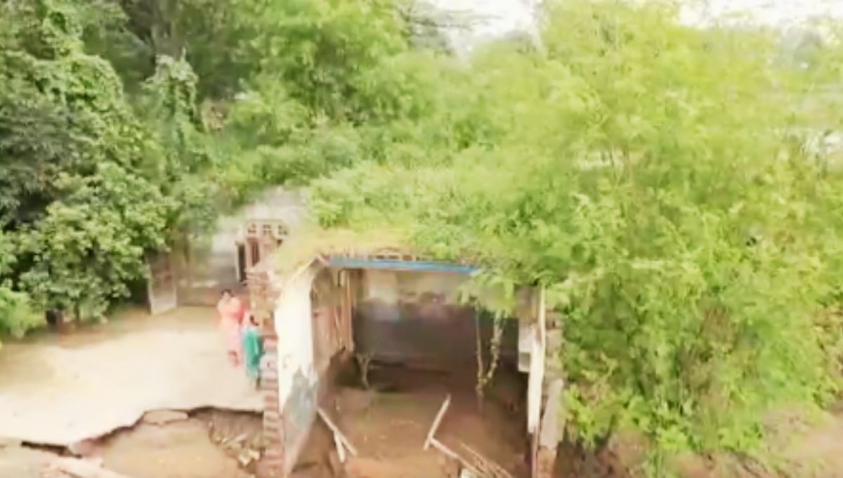 बाढ़ से भारी तबाही