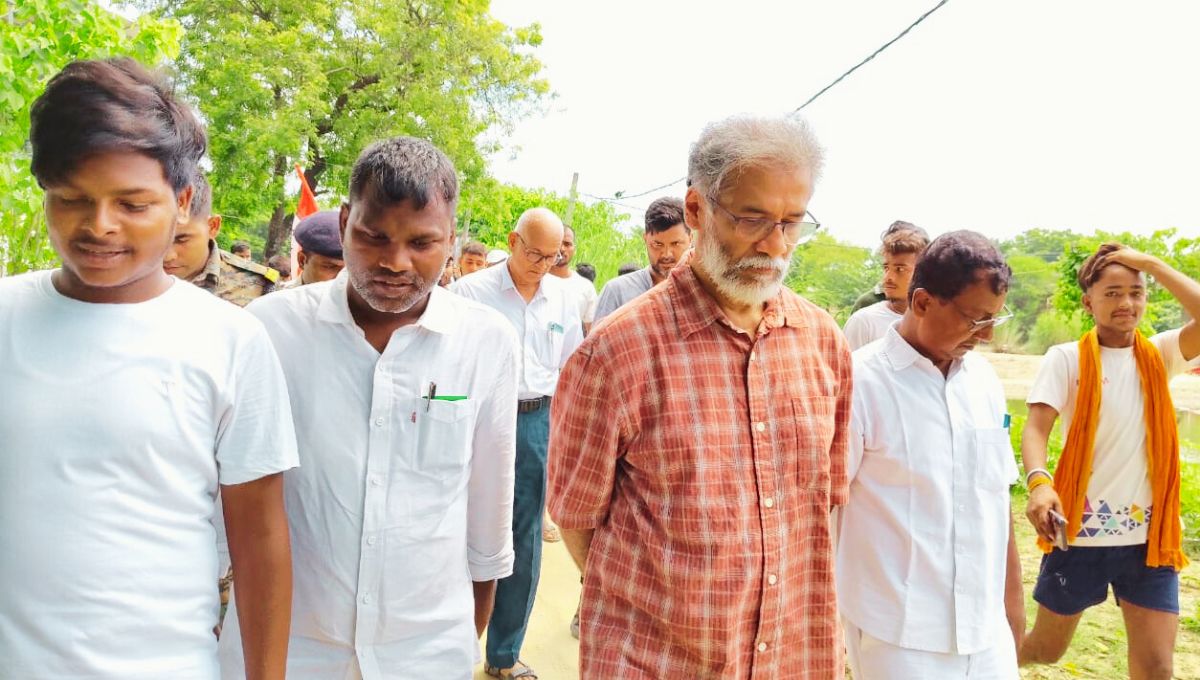 सरकार की लापरवाही पर भड़के दीपंकर भट्टाचार्य सरकार की लापरवाही पर भड़के दीपंकर भट्टाचार्य
