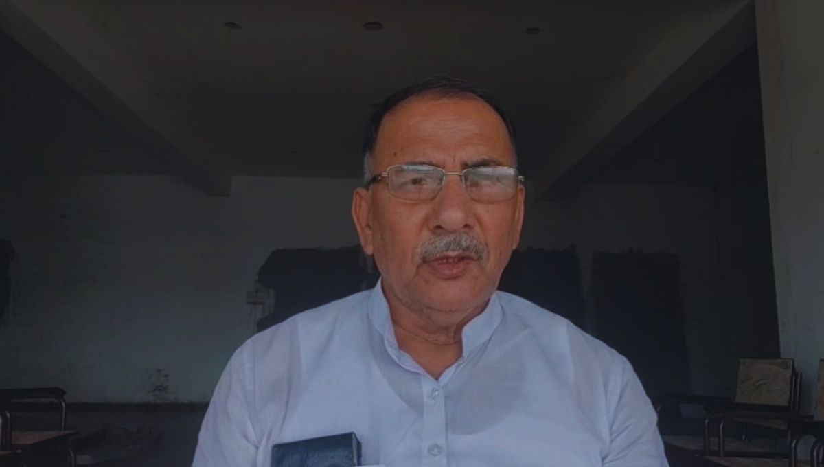 राजद प्रवक्ता चित्तरंजन गगन का बयान – भाजपा का यही चाल, चरित्र और चेहरा है राजद प्रवक्ता चित्तरंजन गगन का बयान – भाजपा का यही चाल, चरित्र और चेहरा है