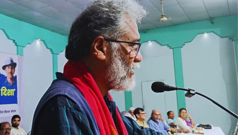 एसआईआर की फाइनल लिस्ट पर माले महासचिव का हमला एसआईआर की फाइनल लिस्ट पर माले महासचिव का हमला