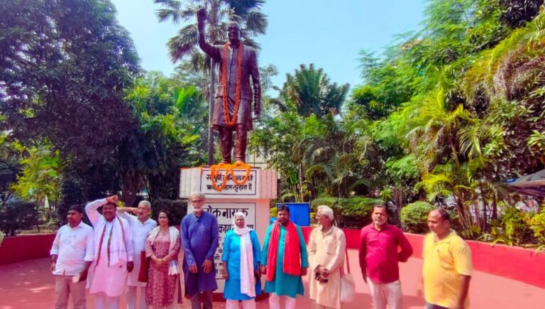 भ्रष्टाचार और तानाशाही के खिलाफ पूरा बिहार बोल रहा है: दीपंकर भ्रष्टाचार और तानाशाही के खिलाफ पूरा बिहार बोल रहा है: दीपंकर