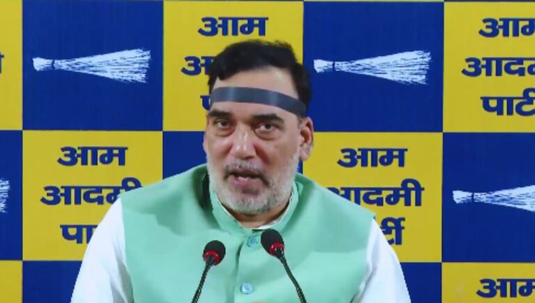 गुजरात में किसानों पर करदा प्रथा का दमन, बीजेपी सरकार के खिलाफ आवाज उठी गुजरात में किसानों पर करदा प्रथा का दमन, बीजेपी सरकार के खिलाफ आवाज उठी