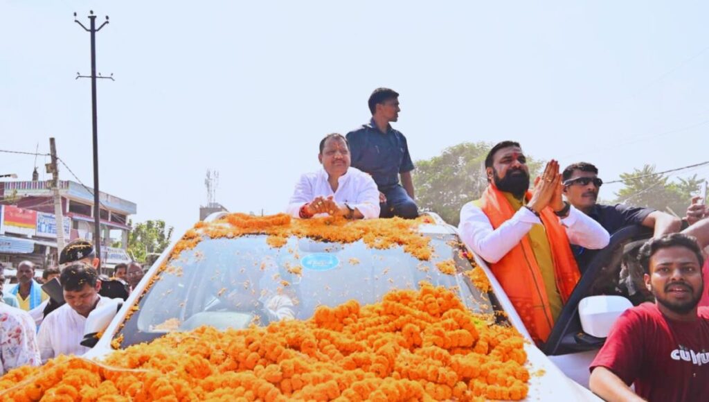 बिहार चुनाव 2025: उपमुख्यमंत्री सम्राट चौधरी सहित कई दिग्गजों ने भरा नामांकन