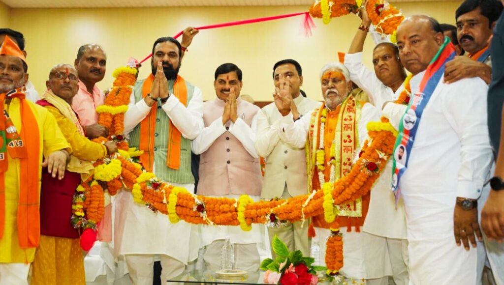 बिहार विधानसभा चुनाव 2025: कांग्रेस समेत विपक्ष ने बिहार का किया अपमान