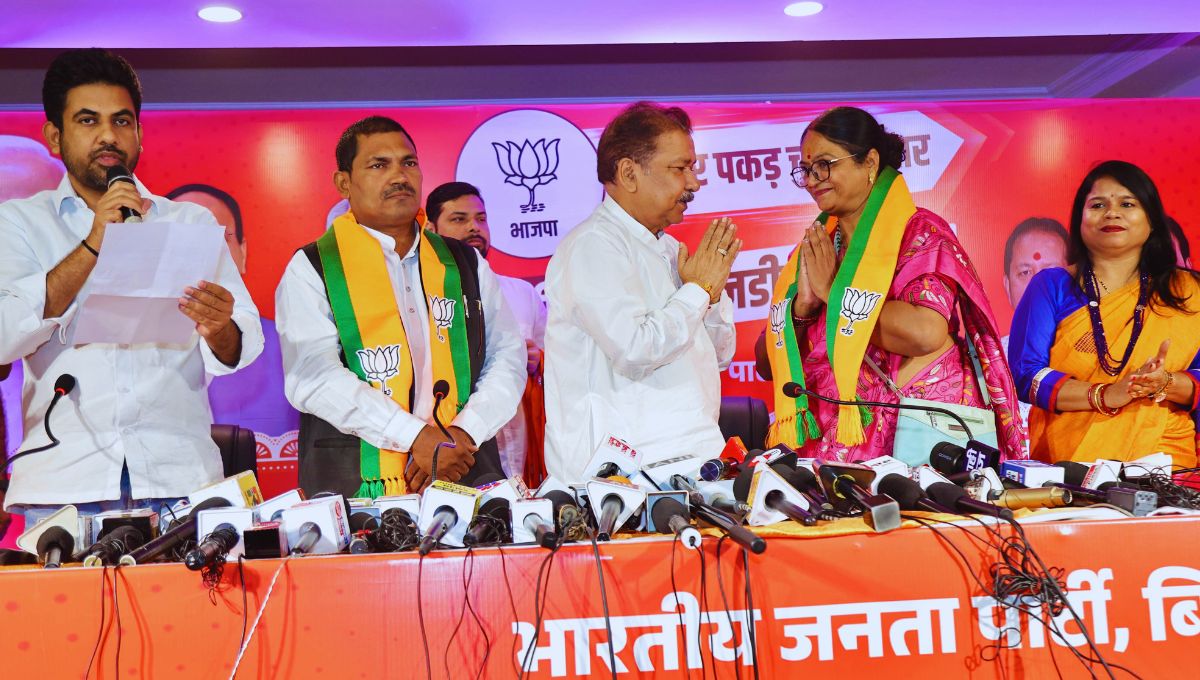 एनडीए के पक्ष में बढ़ रहा जनसमर्थन एनडीए के पक्ष में बढ़ रहा जनसमर्थन