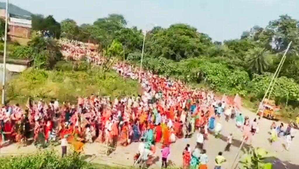 उलगुलान की पुकार: झारखंड से उठी आदिवासी अस्मिता की गर्जना