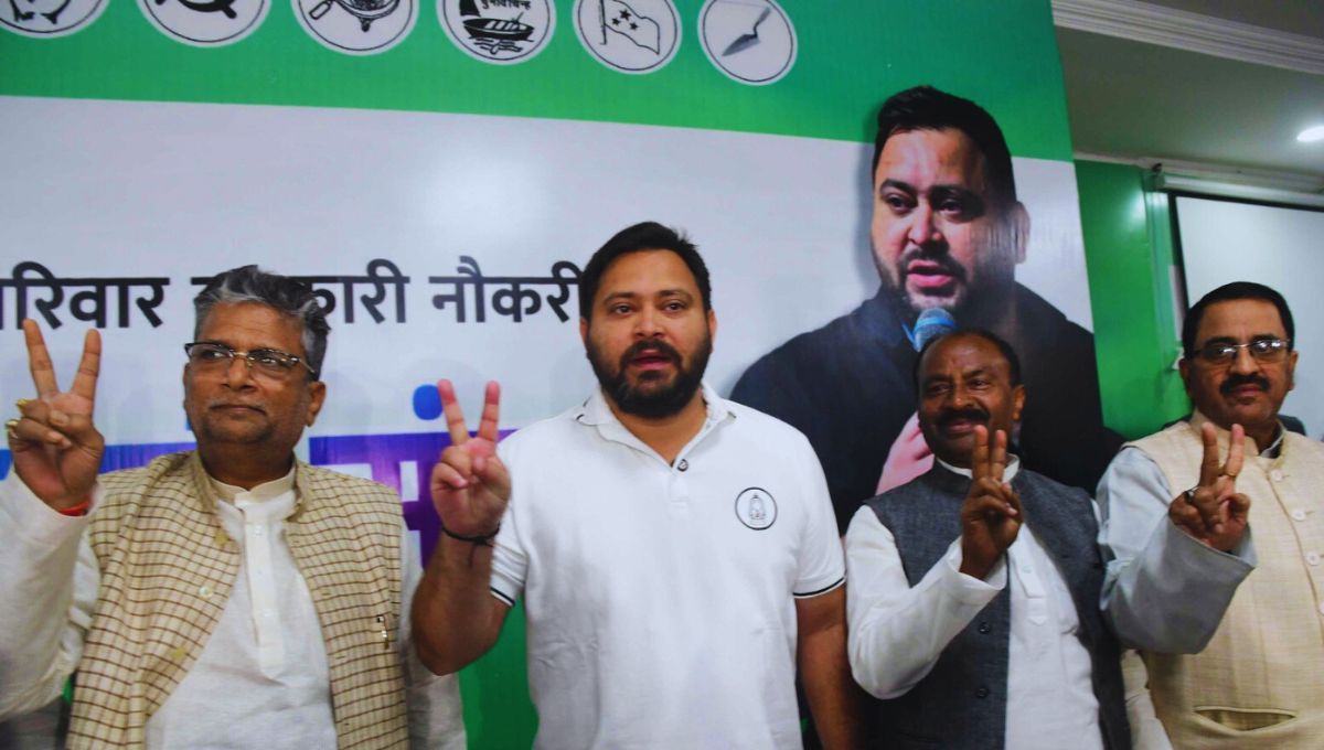 नौकरी वाली सरकार और कलम राज का ऐलान