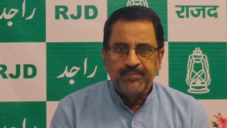 महिला रोजगार योजना के नाम पर वोट बैंक की राजनीति! — एजाज अहमद महिला रोजगार योजना के नाम पर वोट बैंक की राजनीति! — एजाज अहमद