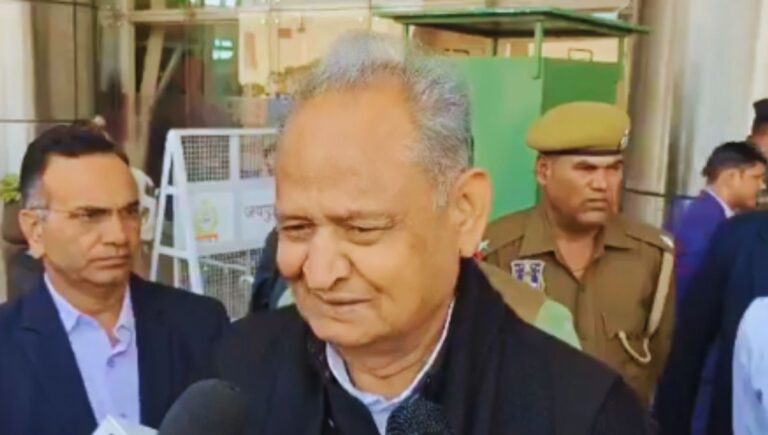 बिहार चुनाव पर अशोक गहलोत का बड़ा बयान: चुनाव हाईजैक हुआ