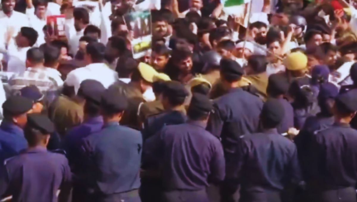 कांग्रेस का आरोप— वोट चोरी लोकतंत्र पर हमला