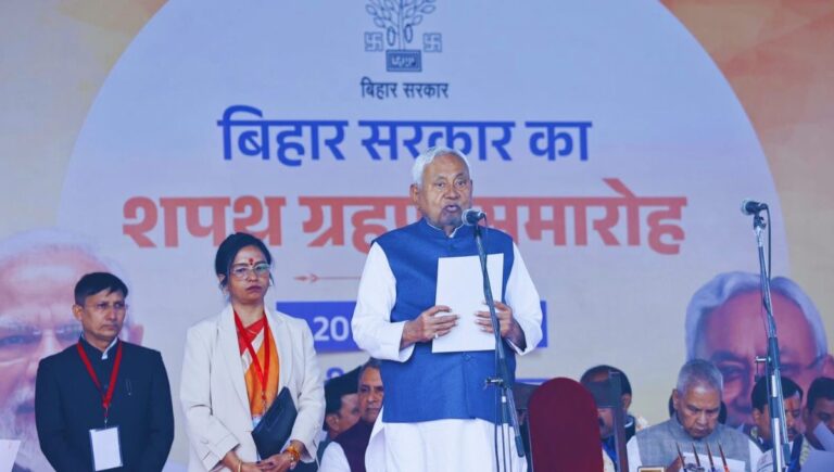 नीतीश कुमार 10वीं बार बने बिहार के मुख्यमंत्री