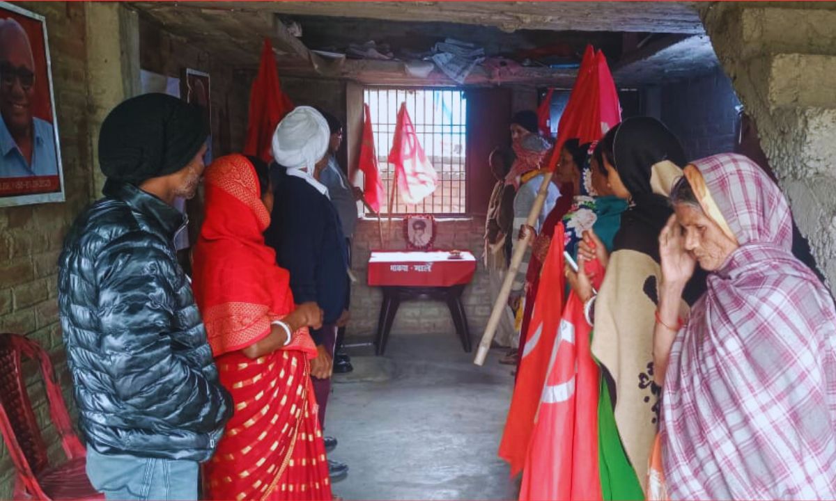 कार्यक्रम की अध्यक्षता और संचालन