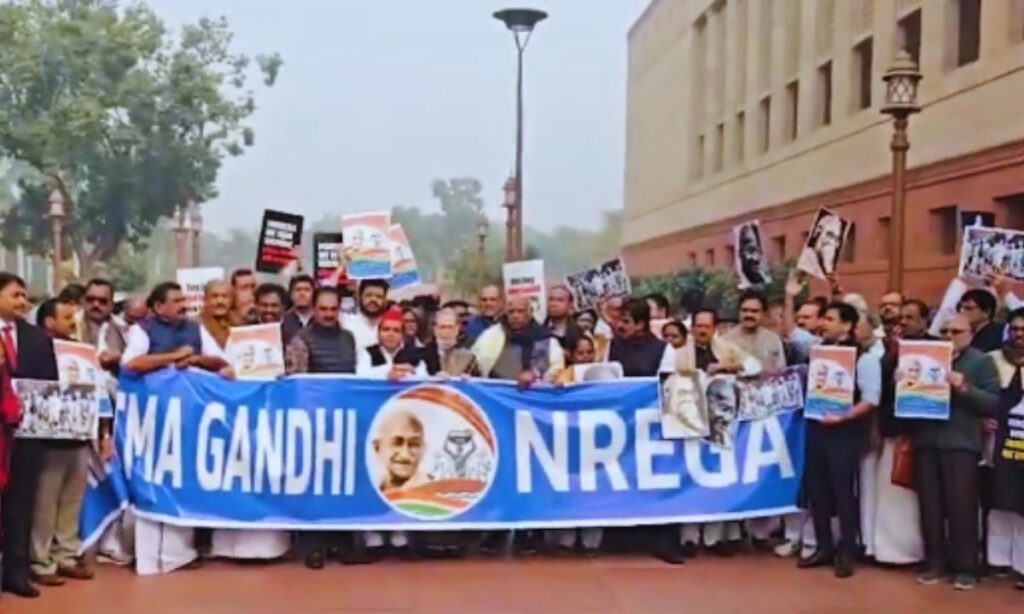 MGNREGA पर सरकार का नया कानून: क्यों भड़का विपक्ष?