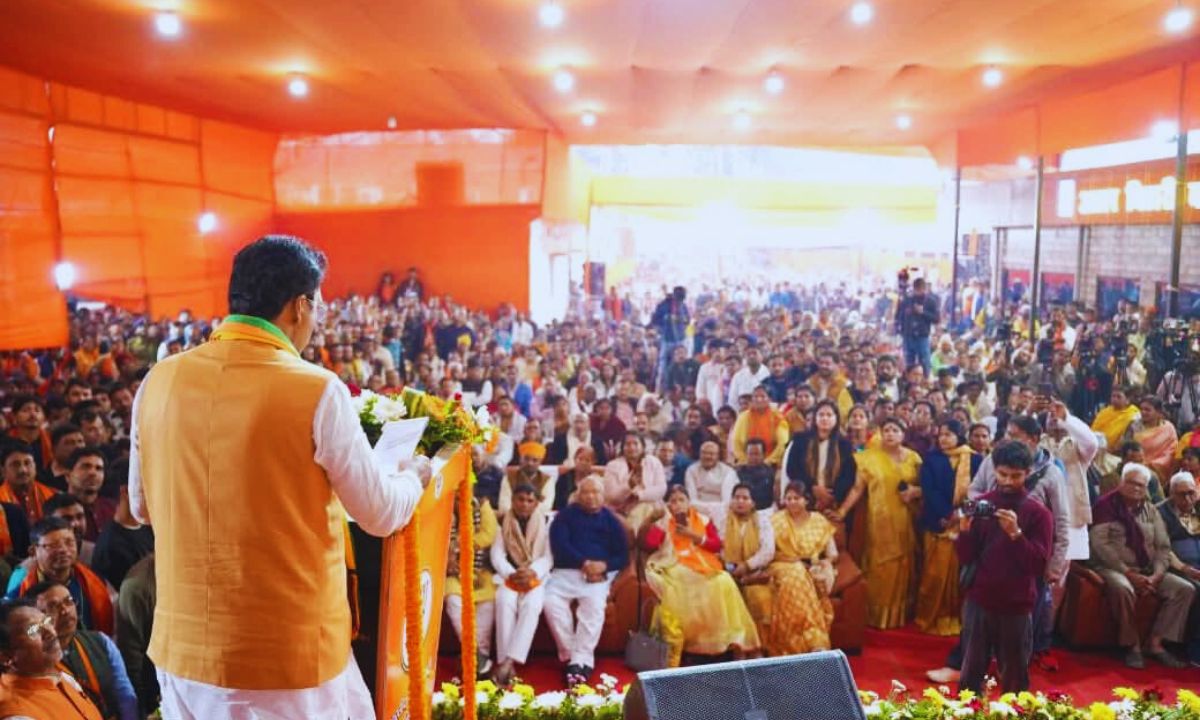 Untitled design 2025 12 18T191657.824 तीसरा पक्ष