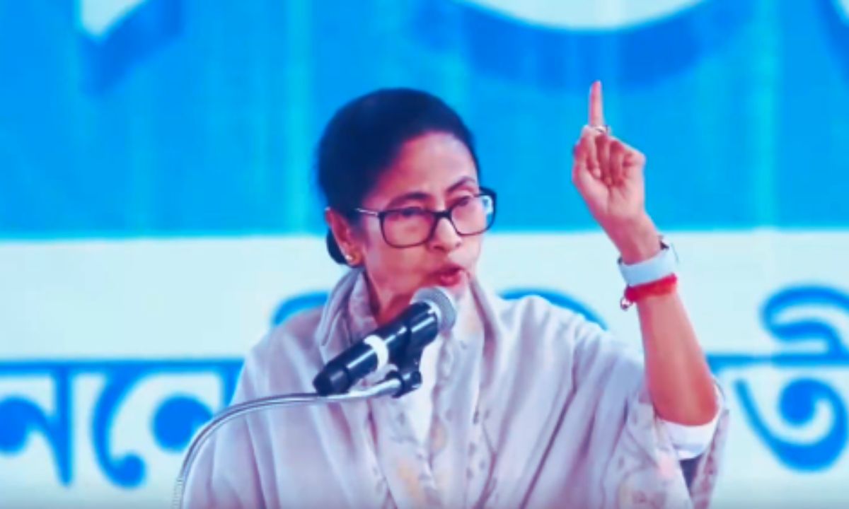 बंगाल की संस्कृति, पहचान और लोकतंत्र की रक्षा: बांकुरा से ममता बनर्जी का सशक्त संदेश