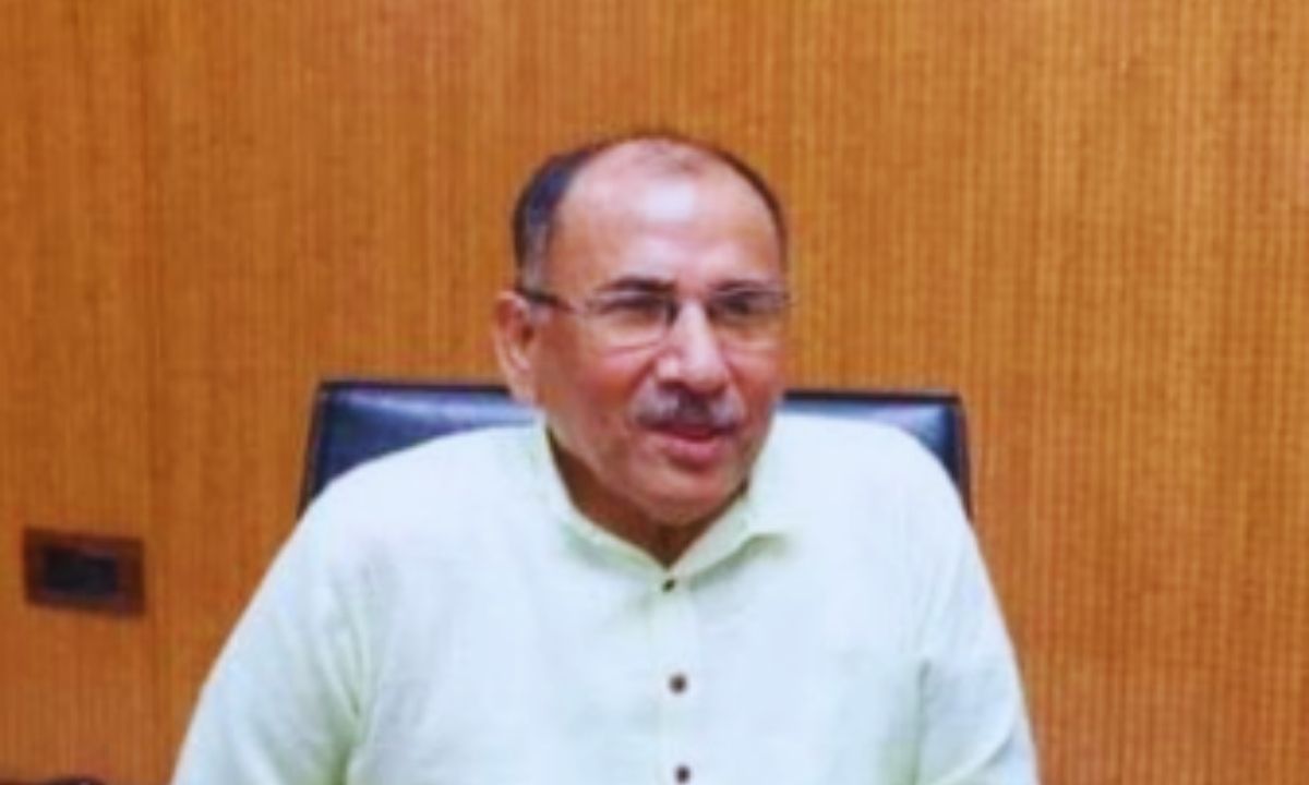 मंत्री जी संपत्ति बढ़ाने का गुर बिहारवासियों को भी सिखा दीजिए!