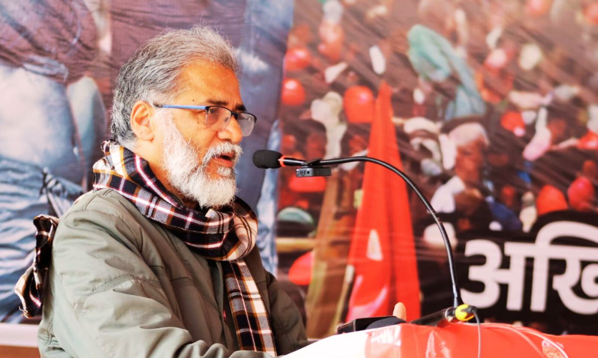 घुसपैठिया और अतिक्रमणकारी के नाम पर गरीबों पर हमला