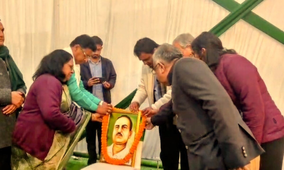 जगदेव बाबू के विचारों पर सांसदों और पत्रकारों का मंथन