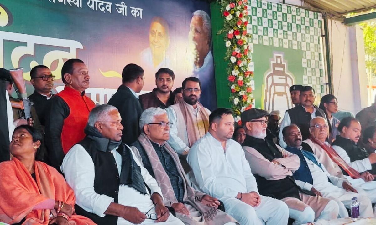 बोले– नीतीश कुमार अधिकारियों के मुख्यमंत्री हैं, जनता के नहीं