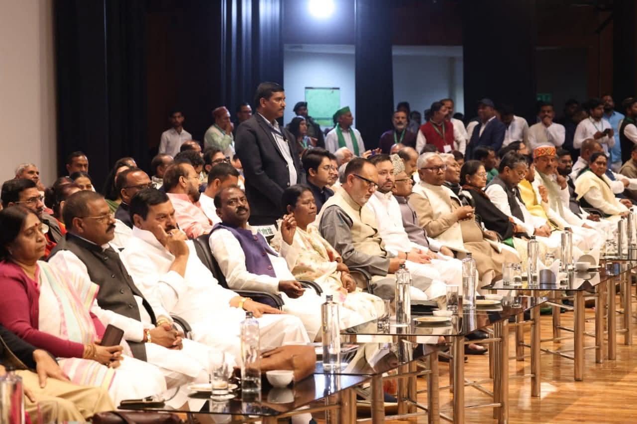 राजद नेताओं और कार्यकर्ताओं की व्यापक भागीदारी राजद नेताओं और कार्यकर्ताओं की व्यापक भागीदारी